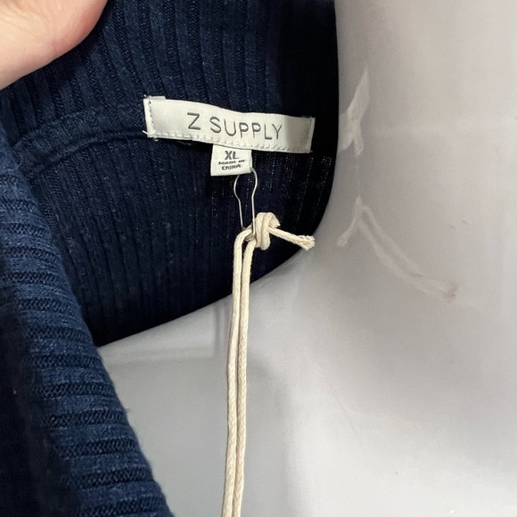 Z supply Dress Buttons XL - Picture 7 of 7